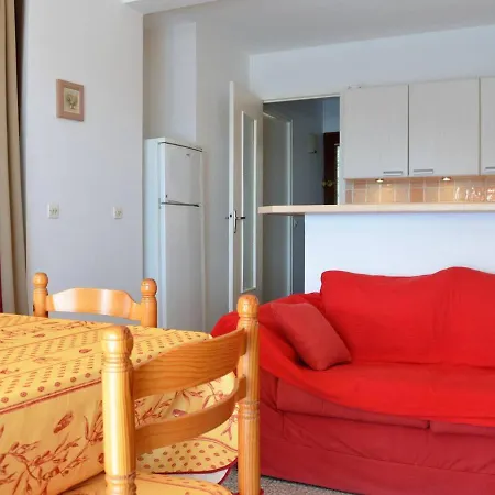 Apartment T2 Avec Balcon, Proche Saint Clair, Parking, 4 Couchages - - Fr-1-251-258 *